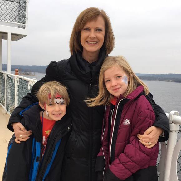 Meet your Posher, Lucretia - Picture 1 of 1